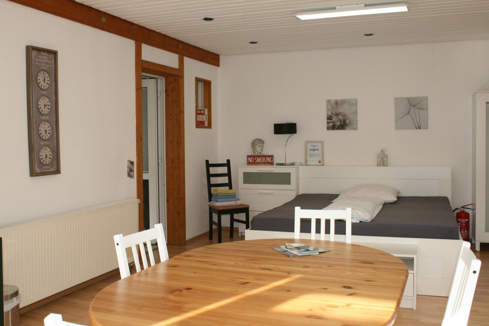 Gemuetliches Grosszuegiges Apartment Höhr-Grenzhausen Esterno foto